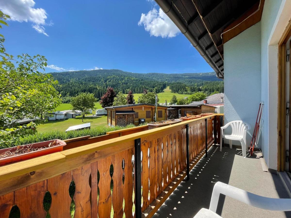 Апартаменти Haus Schwarzenbach Вайсбріах Екстер'єр фото