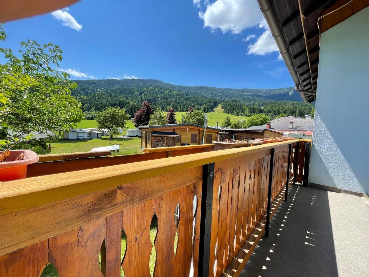 Апартаменти Haus Schwarzenbach Вайсбріах Екстер'єр фото
